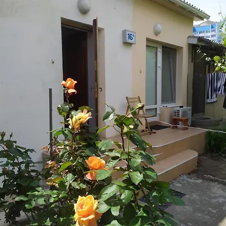 At Nataly'S Apartment Odesa Exterior photo